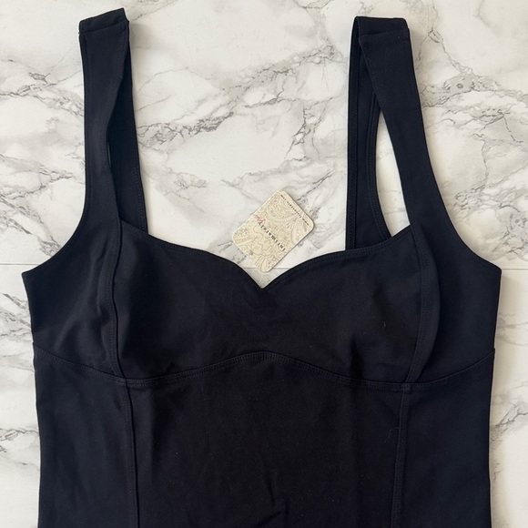 Free People Intimately Somewhere Sometime Cami in Black NWT - Picture 6 of 9